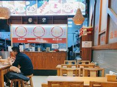 -湘人龙记老长沙米粉(鸟巢店)
