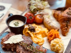 -Mark&Mars Restaurant