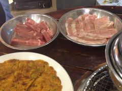 猪肩肉-小本家韩式烤肉(紫藤路店)
