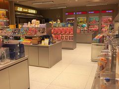 -泡泡玛特POPMART(蓝色港湾店)