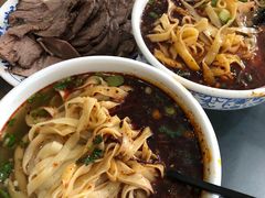 -吾穆勒蓬灰牛肉面·清真(北滨河中路店)