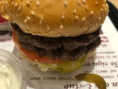 -The Habit Burger Grill 哈比特汉堡(爱琴海店)