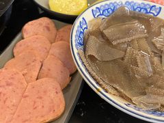 -重庆川渝肥妹火锅