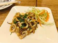 -两兄弟Song Pee Nong(2号店)