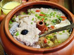 -老滇山寨•云南特色菜•地方菜•民族风情歌舞表演(金碧店)