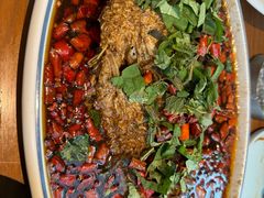 -有红鸡毛店·川菜(建设路店)