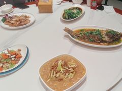 -梅利汴京烤鸭•开封豫菜地标店(晋安路店)