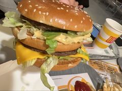 -麦当劳(世界城广场店)