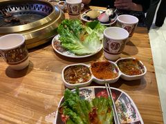 -汉江山料理级自助烤肉黑金冠(周口好吃城店)