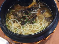 -老妈米线(港龙店)