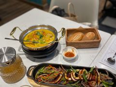 -美奈小馆·越南料理(中航城君尚购物中心店)
