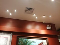 -The Habit Burger Grill 哈比特汉堡(爱琴海店)