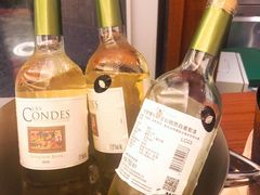 -月色西餐厅·海鲜刺身·烧烤(科学城保利郡雅酒店)
