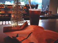 -星巴克臻选(上海合生汇1F店)