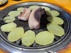 -唯成•韩国炭火烤肉 유성고기