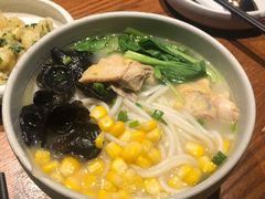 鸡汤米线-云海肴·汽锅鸡·云南菜(天山百盛优客店)