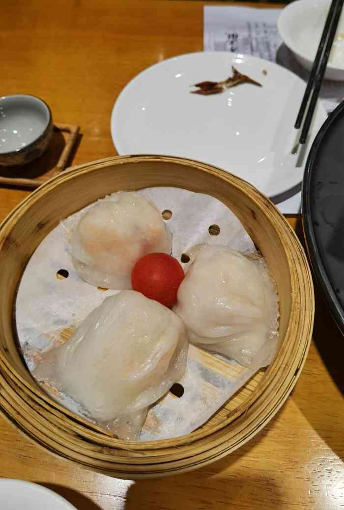 虾饺妹(朝阳门店)-"中午来银河soho取钻戒,正好看到这家店.