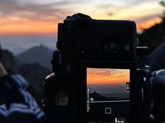 -黄山光明顶山庄