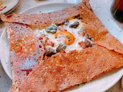 鸡蛋蘑菇熏肉荞麦可丽饼-RAC BAR(安福路店)