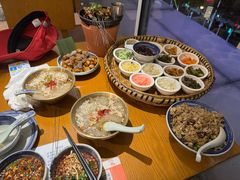 -包整·丝娃娃(一览甲秀楼风景店)