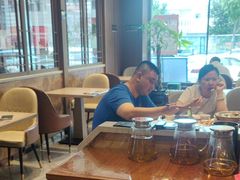 -六泰居·尔滨地标·东北菜(泰山路店)