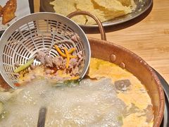 -洱火云南酸菜牛肉火锅(石景山当代商城店)