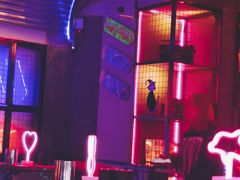 -UP嘻哈酒吧(粉巢店)