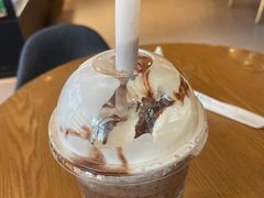 -星巴克(汾阳路店)