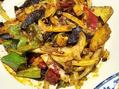 -柴窝堡22号辣子鸡·传承新疆菜