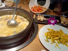 -一朵菌·野生菌探索家火锅(南亚店)