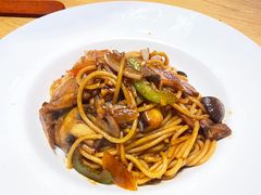 -菲滋意式餐厅(金华银泰城店)