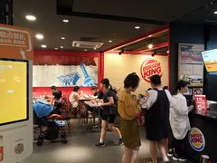 等位区-汉堡王(上海虹口龙之梦)