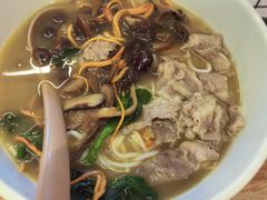 -云味馆米线(广州白云凯德店)