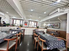 -八两八金·莱芜特色炒鸡(市南漳浦路店)