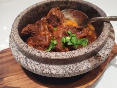 -彩云天云南餐厅