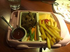 -鹿萤季·营地小馆(皇后公园店)