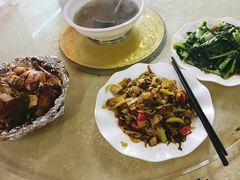 -荔枝红五号农庄