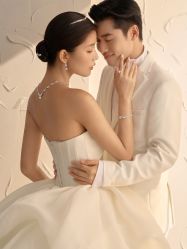 -第一夫人婚纱摄影(南京店)