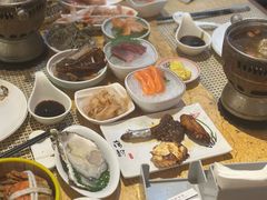 -雍和会海鲜姿造自助(湖东路店)
