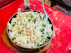 -侬佳蒸菜馆(听潮店)