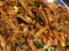 -蚝美人·生蚝海鲜烧烤(茶花园店)