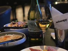 -wineapp葡萄酒餐吧(外滩金融中心店)