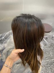 -Tloml salon
