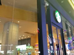 -星巴克(珠海摩尔百货店)
