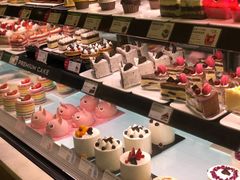 -巴黎贝甜(大宁国际商业广场店)