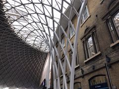 -九又四分之三站台哈利波特商店