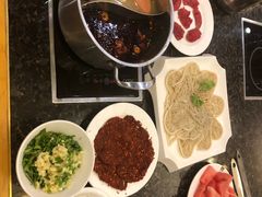 -老码头火锅(骡马市店)