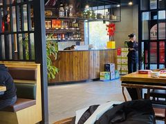 -小三峡食府(西五路店)