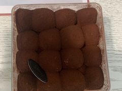 提拉米苏盒子-娜娜家·Nana's restaurant(国金汇店)