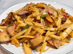 -牛八宝桂林米粉(八里庄店)